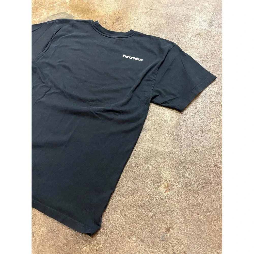 The North Face Mountain Heavyweight‎ T Shirt Unisex Medium Black Graphic Print